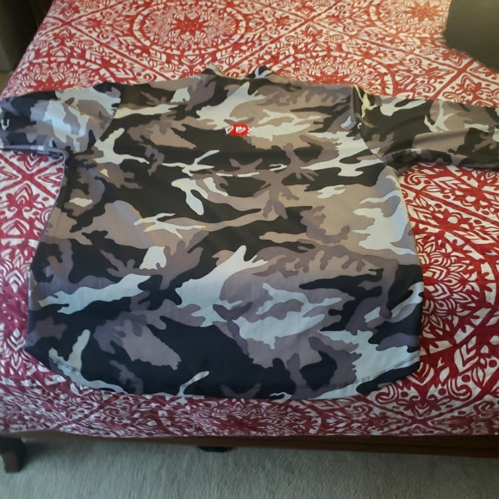 Paintball long sleeve camo shirt XL